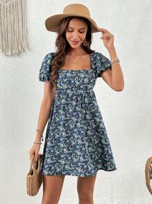 Soleia Ditsy Floral Print Square Neck Puff Sleeve Dress - Navy Blue - View 6