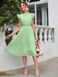 Simplee Guipure Lace Panel Ruffle Trim Pleated Hem Dress - Green - View 6