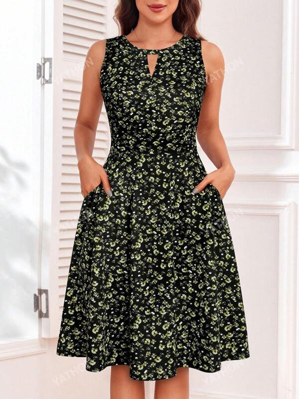 Ditsy Floral Print Keyhole Neckline Dress