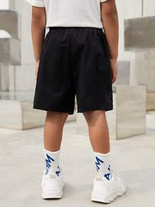 SHEIN Toddler Boys Fire & Cartoon Graphic Shorts - Black - View 2