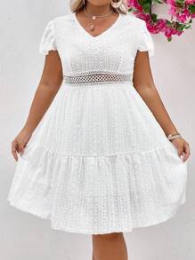 SHEIN Holidaya 大碼網眼刺繡荷葉邊連衣裙 - 白色 - 查看 2