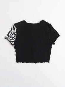 SHEIN Qutie 大碼斑馬條紋撞色木耳邊短款T恤 - 黑與白 - 查看 2