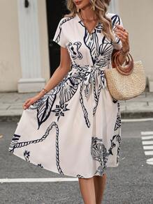 SHEIN LUNE Floral Print Batwing Sleeve Belted Dress