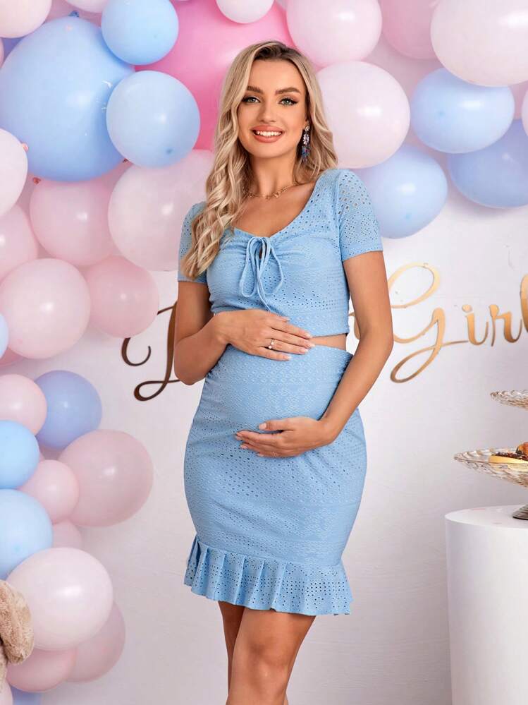 SHEIN Maternidad con cordón delantero Camiseta crop & bajo con fruncido Falda - Celeste - Añade 4