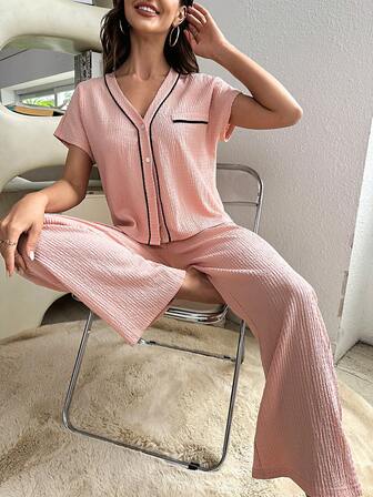 拼接邊前紐扣休閒服套裝