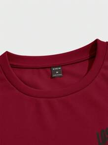 Manfinity VCAY Loose Fit Men's Letter Print Graphic Tee & Drawstring Waist Shorts Set - Burgundy - View 3