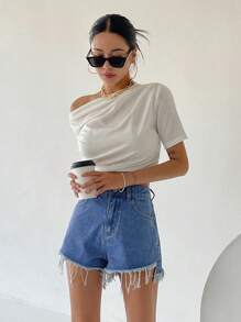 DAZY 素色破洞毛邊牛仔短褲 - 藍色 - 查看 4