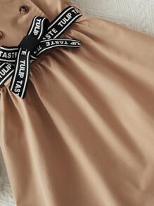 SHEIN 女孩字母織帶雙排釦腰帶吊帶洋裝