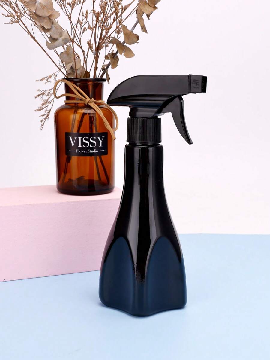 1pc 200ml Hair Styling Spray Bottle,Hair,Travel,Hair Products,Hair Tools,Hair Stuff,Barber,Barber Accessories,Barbershop,Hairdressing Equipment - Black - View 1