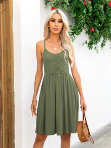 DEARCASE 素色胸部褶皺吊帶連衣裙 - 薄荷綠 - 查看 3