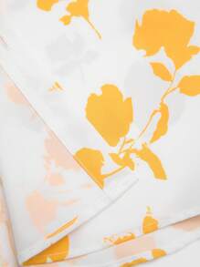 Manfinity RSRT Men Floral Print Shirt & Drawstring Waist Shorts