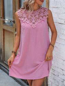 SHEIN LUNE Guipure Lace Panel Keyhole Back Tunic Dress - Pink - View 5