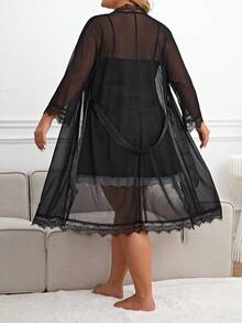 SHEIN Plus Contrast Lace Belted Robe Set - Black - View 2