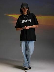 تي شيرت منخفض الاكتاف بطباعة أحرف للرجال - الأسود - مشاهدة 7