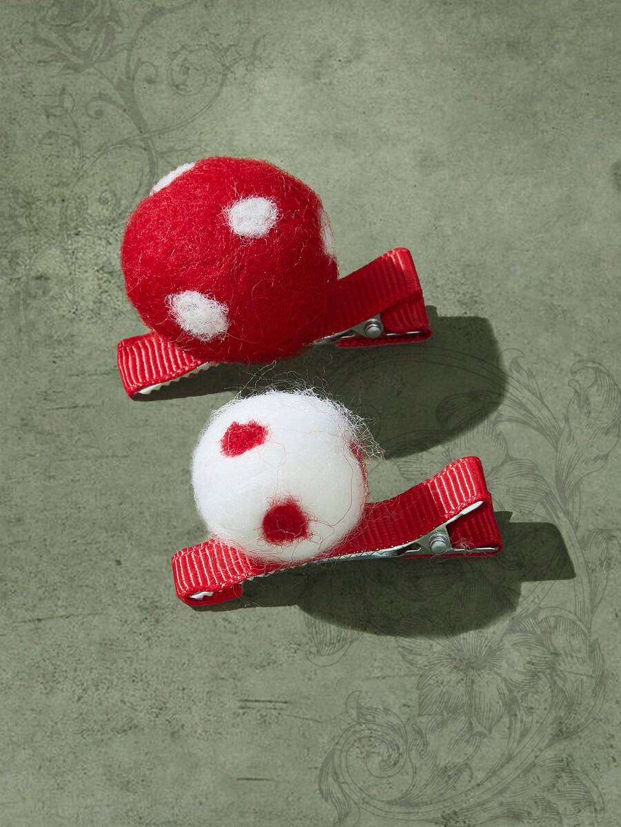 ROMWE 2入組絨球裝飾髮夾 - 紅色 - 查看 1