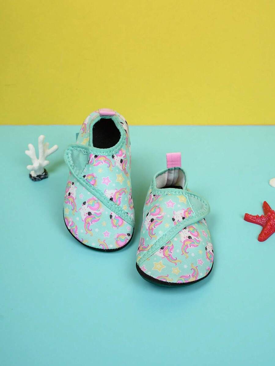 女孩獨角獸和星星圖案魔術貼防滑透氣水襪適用於戶外 - 綠色 - 查看 1