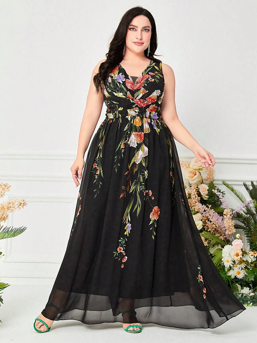 Plus Floral Print Chiffon Dress - Black - View 1