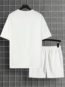 Manfinity Hypemode Áo thun tay ngắn họa tiết hoạt hình và khẩu hiệu rộng rãi cho nam và quần short có dây rút ở eo, vui nhộn, quà tặng bạn trai - trắng - Xem 3