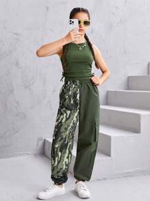 SHEIN NovaGlow Teen Girl Teen Girls Solid Tank Top & Camo Print Flap Pocket Pants - Multicolor - View 3