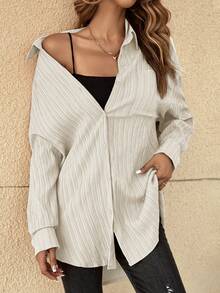 SHEIN LUNE Camisa de hombros caídos con parche de bolsillo con botón delantero - Beis - Ver 3