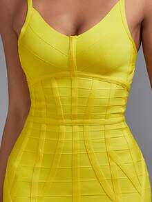 Vestido ajustado de tirantes unicolor - Amarillo - Ver 4