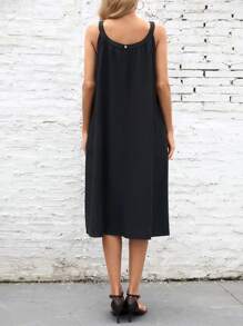 SHEIN LUNE 素色斜口袋吊帶連衣裙 - 黑色 - 查看 6