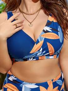 SHEIN Swim Curve Plus Size Tropical Print Wrap Cross Bikini Top Summer - Blue - View 1
