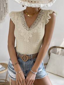 SHEIN Frenchy 拼接水溶蕾絲荷葉邊T恤 - 杏色 - 查看 3