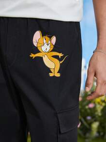 TOM & JERRY X SHEIN 男士卡通和字母圖案翻蓋口袋工裝褲 - 黑色 - 查看 5