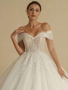 Vestido de novia de hombros descubiertos con lentejuela en contraste con malla - Beis - Ver 4