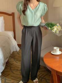 DAZY Solid Puff Sleeve V Neck Blouse - Green - View 6