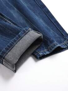 Men Cotton Colourblock Ripped Fishnet Insert Jeans - Medium Wash - View 5