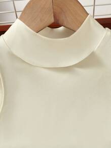 SHEIN Explorewe 中小學女孩高領無袖上衣和口號圖案運動褲 - 杏色 - 查看 8