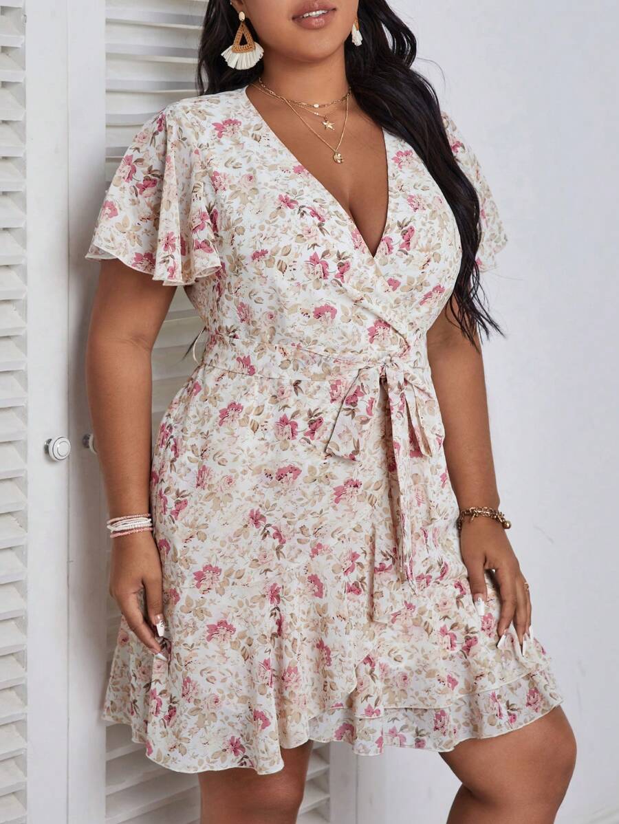 SHEIN VCAY 大碼印花蝴蝶袖荷葉邊繫腰帶連衣裙 - 彩色 - 查看 1