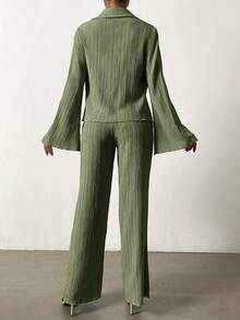 SHEIN Essnce unicolor con botón delantero Camisa & Pantalones de pierna ancha - Verde - Ver 2