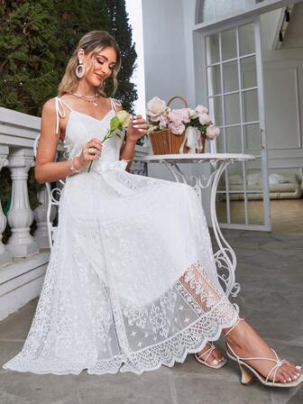 Simplee Tie Shoulder Belted Lace Cami Dress