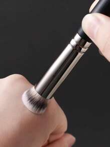 3/Pacco di pennelli per correttore e fondotinta neri, pennello per trucco senza tracce e senza polvere e spugna miscelatrice, indispensabile per i principianti in viaggio pennello trucco
pennelli trucco
pennelli occhi