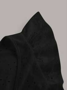 Soleia 荷葉邊前打結荷葉邊下擺網眼刺繡T恤