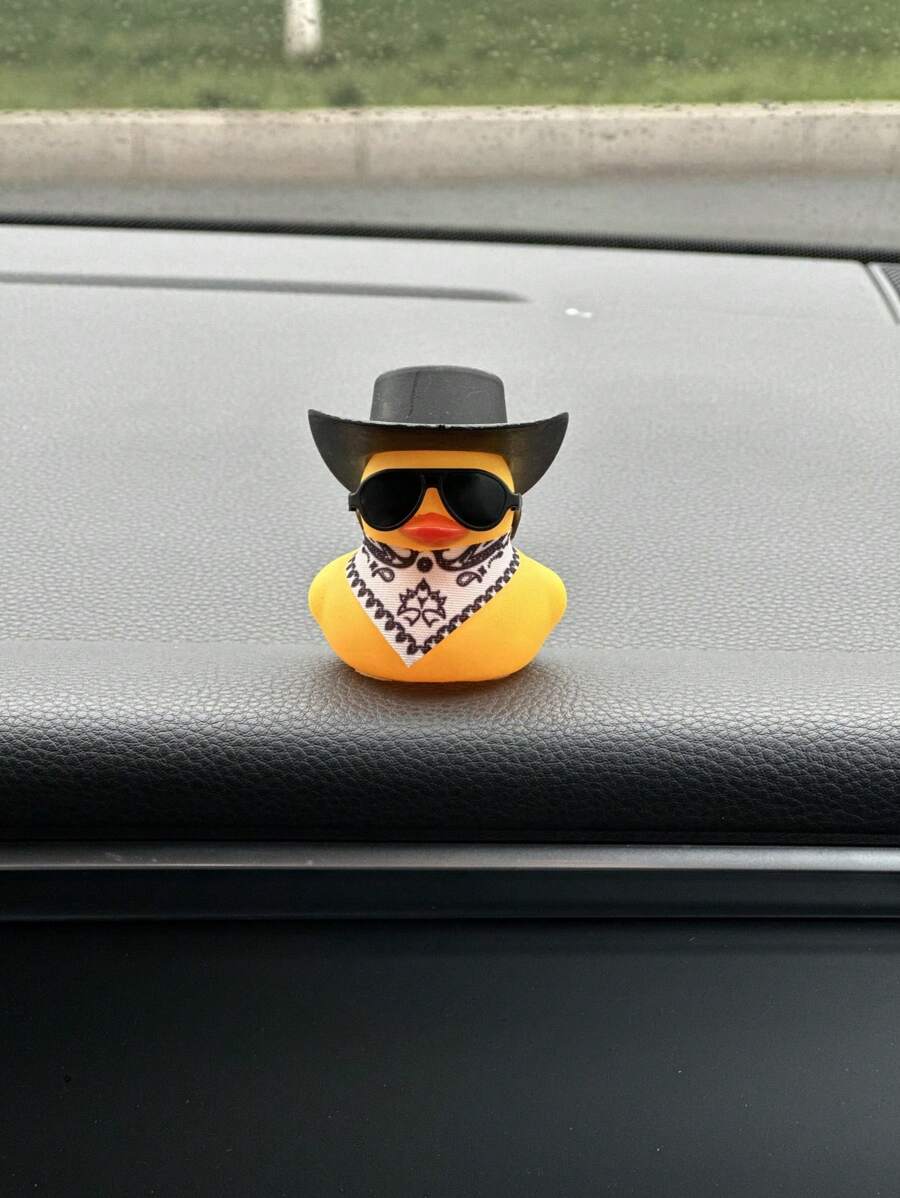 1入組卡通鴨設計車內裝飾品,橡膠鴨子 - 彩色 - 查看 1