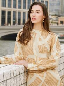 MOTF PREMIUM BLUSA DE SEDA PURA RAYAS CEBRA - Multicolor - Ver 3