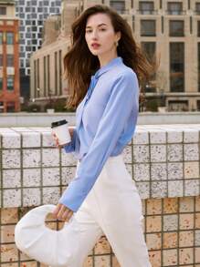 MOTF PREMIUM 真絲打結式襯衫 - 淺藍色 - 查看 4