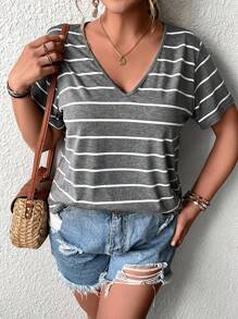 SHEIN LUNE Plus Striped Print V Neck Tee - Grey - View 3