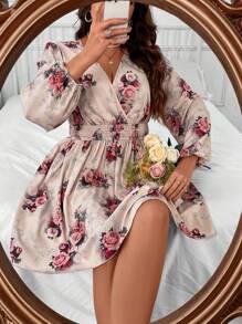 SHEIN LUNE 大碼印花交疊領洋裝 - 彩色 - 查看 1