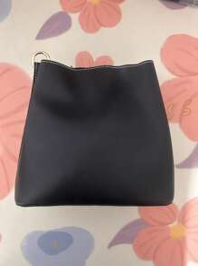 蝴蝶結裝飾鏈條裝飾圓桶袋小絲巾裝飾 - 黑色 - 查看 2