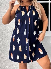 SHEIN LUNE Vestido De Verano De Tirantes Con Estampado De Plumas Y Escote Con Muesca (notched Neckline) Para Talla Grande