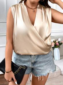 Celure 大碼交疊領無袖襯衫 - 香檳色 - 查看 4