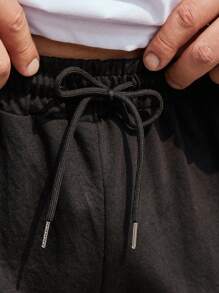 Manfinity Hypemode 男士手掌圖案腰部抽繩短褲 - 黑色 - 查看 6