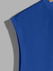 Manfinity RebelGame Hombres Top tank con estampado de árbol de coco y letra - azul real - Ver 3