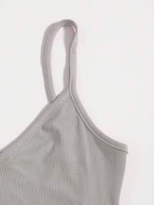 SHEIN Essnce Solid Crisscross Tie Back Cami Top - Grey - View 5