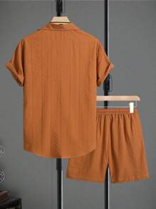 Manfinity Homme Men Solid Button Up Shirt & Drawstring Waist Shorts Without Tee